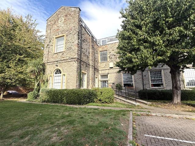 Wilson Street, Bristol BS2, 2 bed flat to rent, £1,550 pcm | PrimeLocation