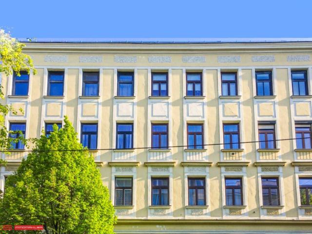 WIRTSCHAFTS UNI HERRLICHER ERSTBEZUG 4.LIFTSOCK STILHAUS SÜD WESTLAGE U2 ANBINUNG