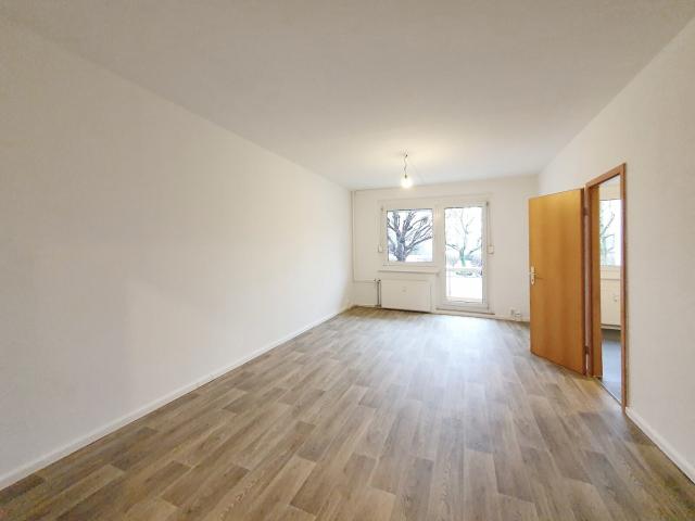 Wir machen schick! Frei ab September! 3 Zimmer Wohnung mit Balkon!