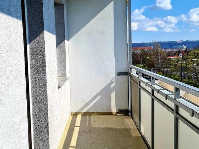 Wir sanieren für Sie: 3 Zimmerwohnung mit Balkon und Aufzug!