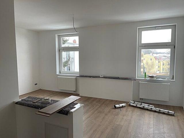 Wir sanieren für Sie!* Jetzt super moderne Altbauwohnung sichern!