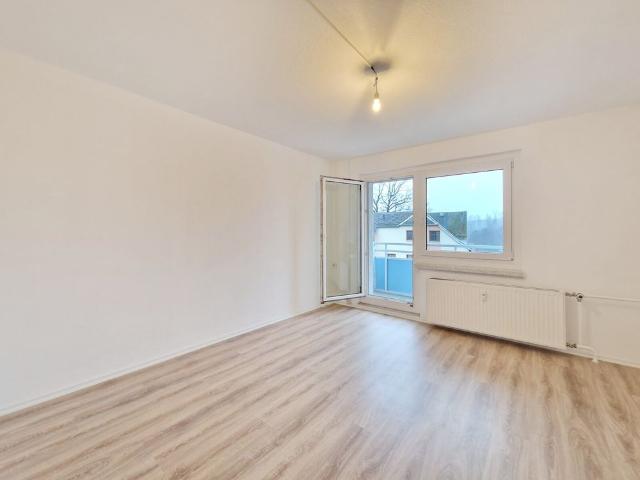 Wir renovieren 3 Zimmer Wohnung in Chemnitz/ Morgenleite!