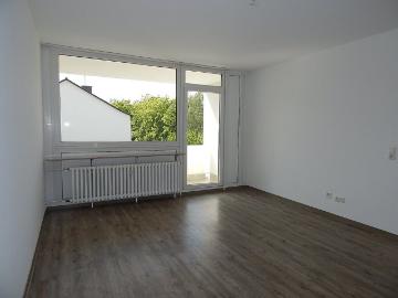 Wir renovieren für Sie: individuelle 3,5 Zimmer Wohnung