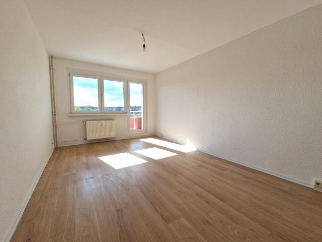 Wir renovieren ihr zieht ein! Moderne 4 Zimmer mit Balkon inkl. 1000 € Einzugsgutschein