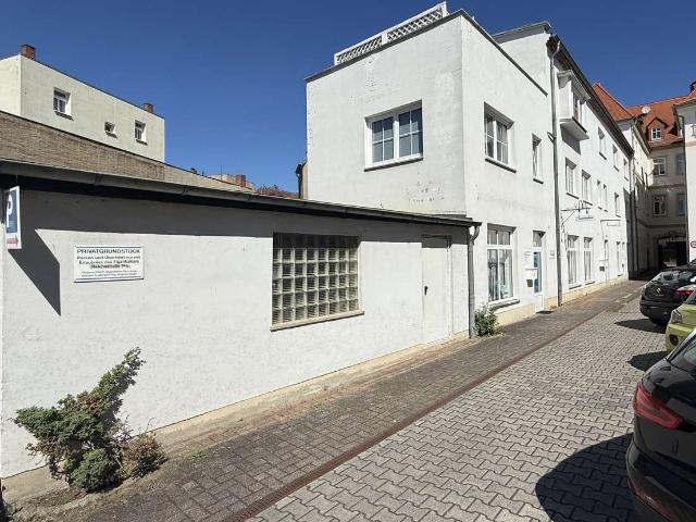Wir verkaufen ein Wohn und Geschäftshaus im Stadtkern von Borna