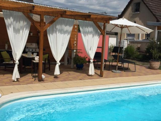 Wir verkaufen unser EFH mit schönem Garten u. Pool in Bantzenheim