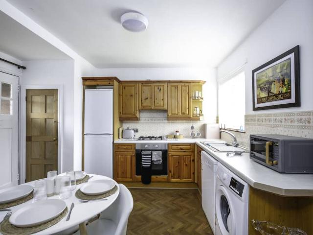 Wirral, CH62 5DD, United Kingdom | 2 bed townhouse for rent #102873638 | Rentberry