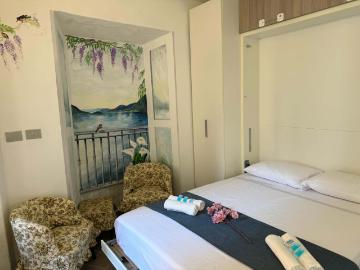 Wisteria Dreams • A due passi dal Lago