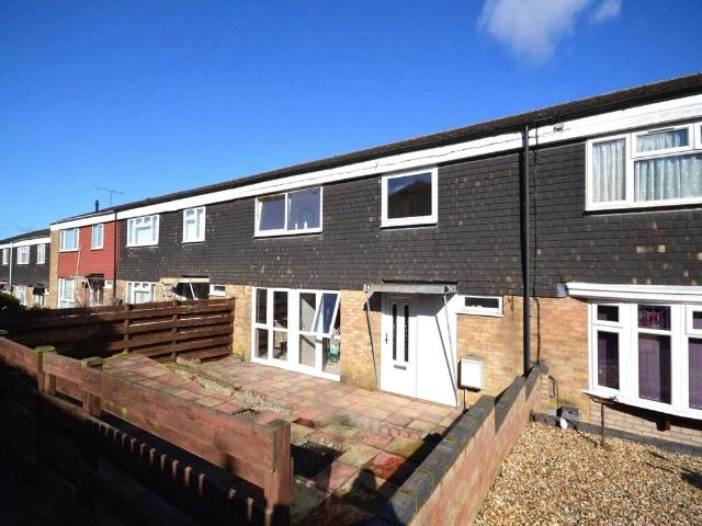 Wisden Road, Hertfordshire SG1 End of terrace house to rent £695 pcm £160 pw