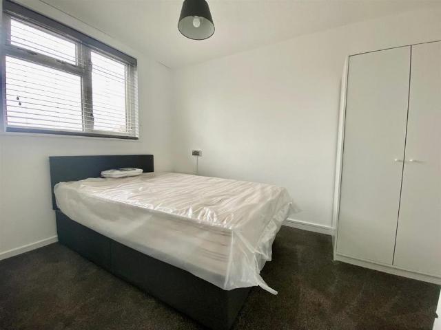 Wisden Road, Stevenage 1 bed in a house share to rent £850 pcm £196 pw