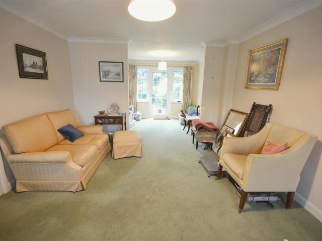 Wishford Court, Ashtead, Surrey, KT21 1RR