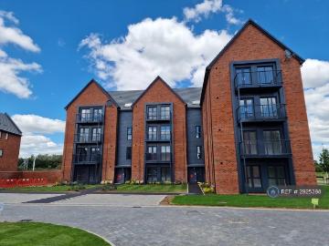 Wishford Row, Swindon, SN1 2 bed flat to rent £1,450 pcm £335 pw