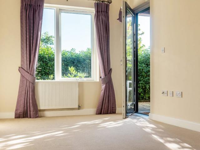 Wispers Lane, Haslemere, GU27