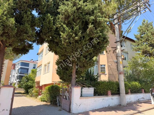 Wisrem Safranboludan Emek Ortakulu Yanında 3+1 Kiralık Daire