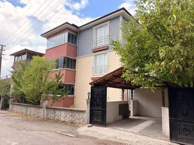 Wisrem Safranboludan Esentepe Mah.de Hastane Yanı Kiralık 3+1