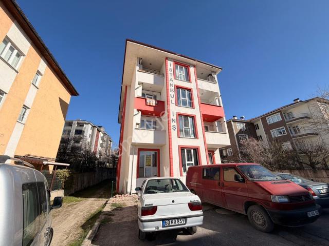Wisrem Safranboludan Klavuzlarda Ara Kat 1+1 Eşyalı Satılıkdaıre