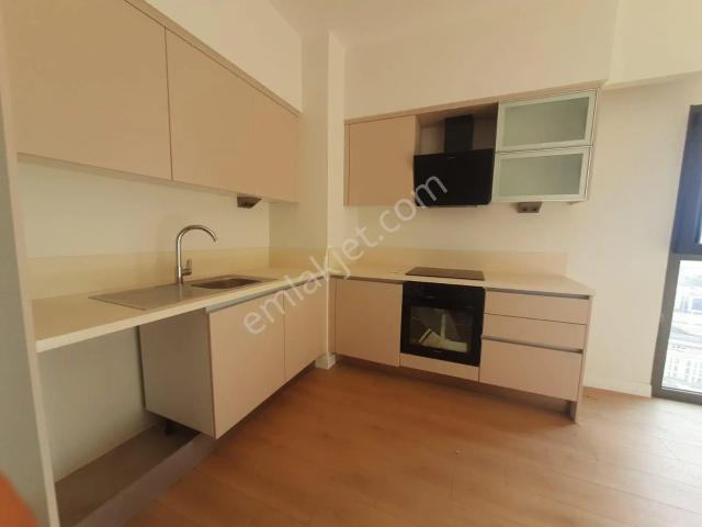 Wisrem'den Yeni Fikirtepe 5. Etap'ta Kiralık Sıfır 1+1 Daire