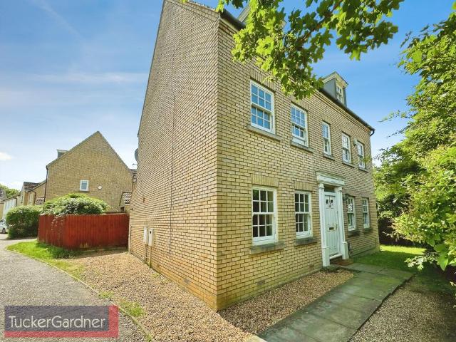 Wissey Way, Ely, CB6 5 bed house to rent £2,150 pcm £496 pw