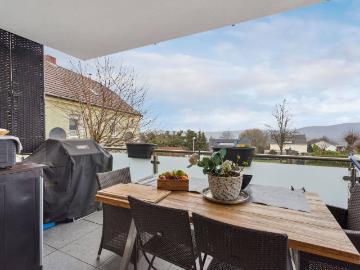 Haus for sale in Bommern - Parkplatz