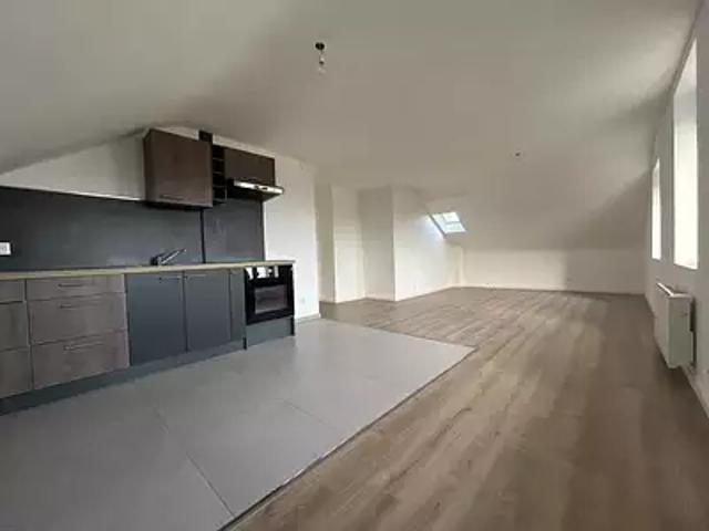 Wittenheim 68270 Location appartement 2 pièces t2 au dernier étage