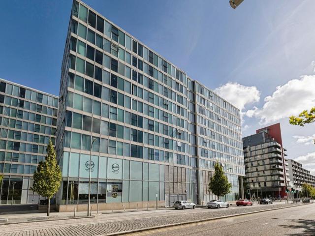 Witan Gate, Buckinghamshire MK9 1 bed flat to rent £1,150 pcm £265 pw