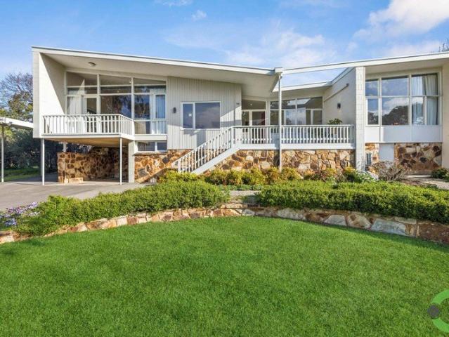 With a Perfect View an Architect Designed Mid Centrury Home 1957