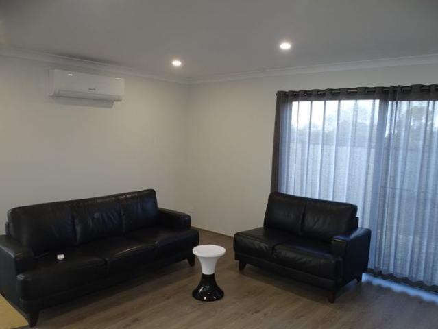 WITH FURNITURE or WITHOUT FUNITURE