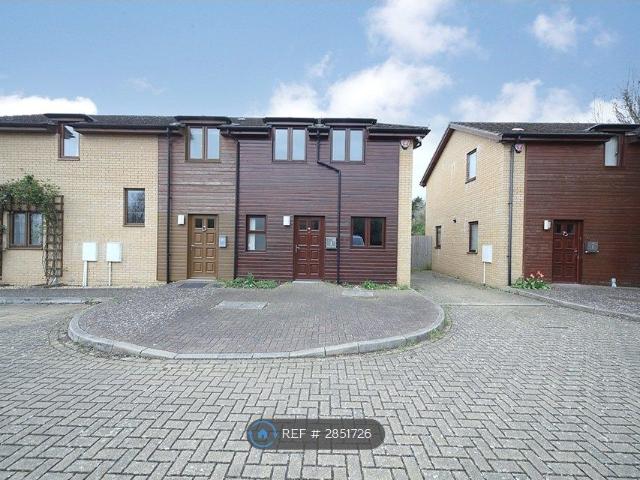 Witham Court, Bletchley, Milton Keynes MK3, 3 bed semi detached house to rent, £1,750 pcm | PrimeLocation
