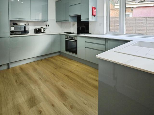 Withermoor Road, Bournemouth BH9 5 bed property to rent £2,750 pcm £635 pw
