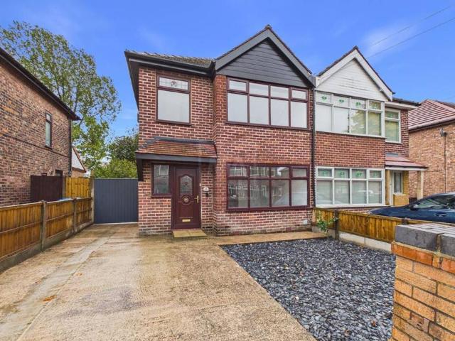 Withers Avenue, Warrington, WA2 3 bed semi detached house to rent £1,600 pcm £369 pw