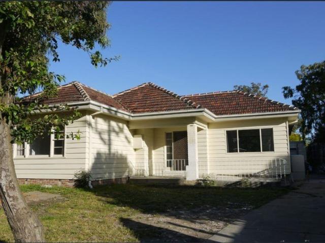 Within walking distance to Eastland