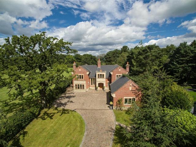 Withinlee Road, Mottram St. Andrew. 5 bed detached house to rent £10,000 pcm £2,308 pw