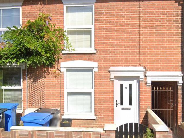 Withipoll Street, Ipswich IP4, 2 bed terraced house to rent, £1,200 pcm | PrimeLocation