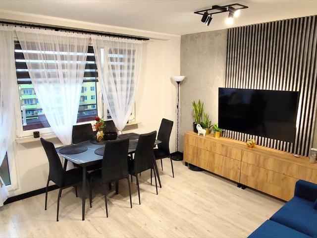 Nowoczesne 2 pokojowe mieszkanie z balkonem i piwnicą
