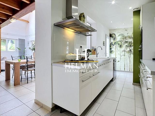 WIZERNES: semi plain pied en parfait état avec jardin à 4 k. 158m² Wizernes