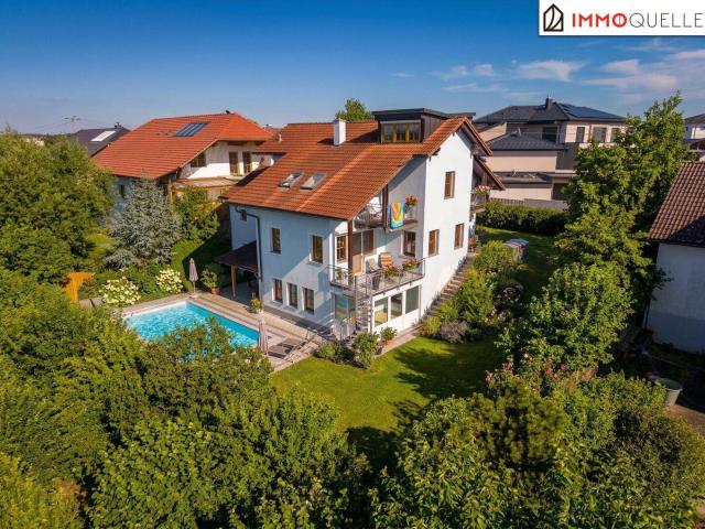 Wo Weitblick auf Geborgenheit trifft Ein verstecktes Familienrefugium mit Pool, Wintergarten und Panorama in Sierning