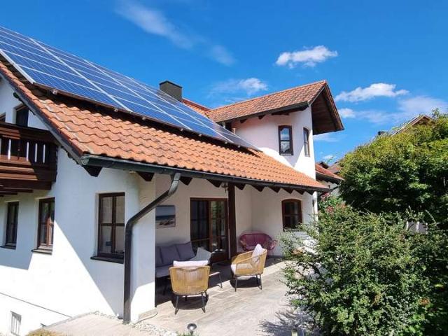 WO WOHNEN ZUM WOHLFÜHLEN WIRD TRAUMHAUS IN BUCH AM ERLBACH