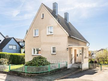 Wo aus Potenzial ein Zuhause wird charmantes Haus in ruhiger Lage von Leichlingen!