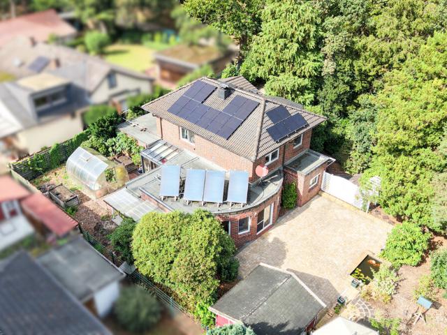 Wo der Wald beginnt – großzügiges Wohnen mit Energieeffizienzklasse A