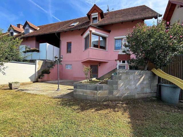 Wo die Sonne zuhause ist Einfamilienreihenhaus mit viel Raum in Kronnersdorf bei Straden