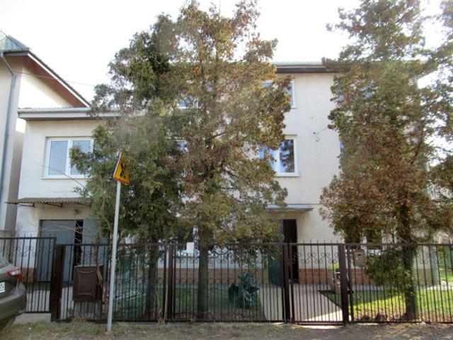 Wołomiński pow, Marki, Szkolna