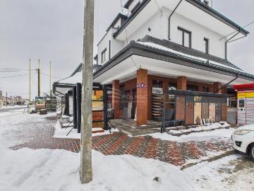 Wynajem 532 m² z wyposażeniem, wiata i parking