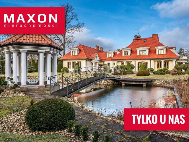 Ekskluzywny dom w Wołominie z ogrodem i basenem