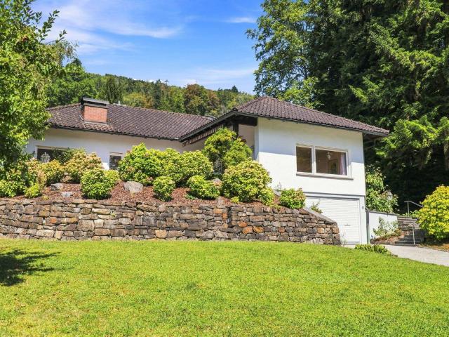 Wo Ruhe Raum bekommt – gepflegtes Einfamilienhaus mit eigenem Wald