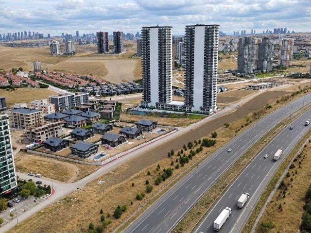WONDAN YAŞAMKENTTE 1.050 M ARSALI ISITMALI HAVUZLU ULTRA LÜKS
