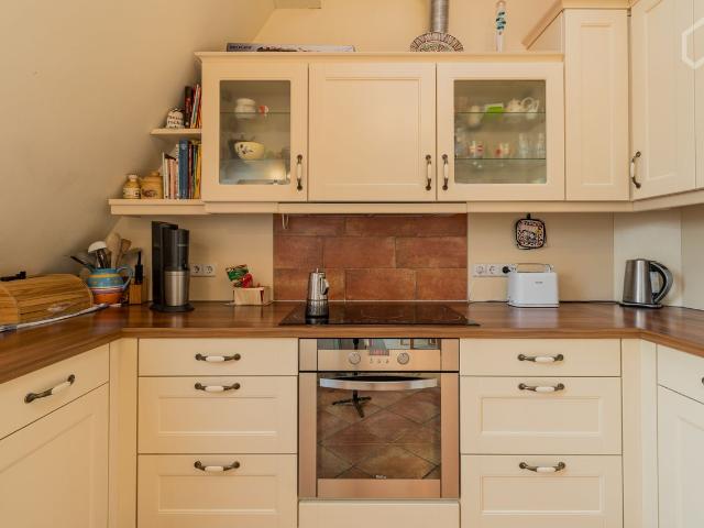 Wonderful 4 Rooms Apartment with Roof top View over Berlin, Berlin Amsterdam Apartments for Rent