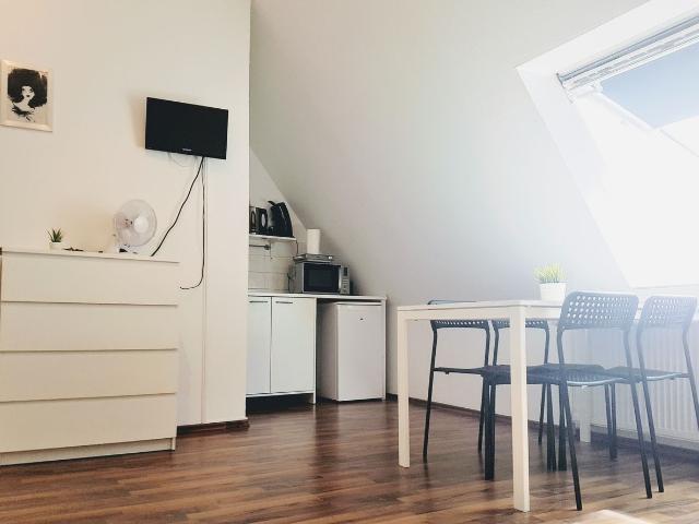 Wonderful, amazing studio in Dortmund, Dortmund Amsterdam Apartments for Rent