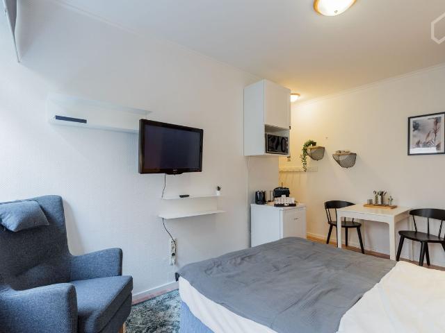 Wonderful and neat apartment near Tegler See, Berlin Amsterdam Apartments for Rent