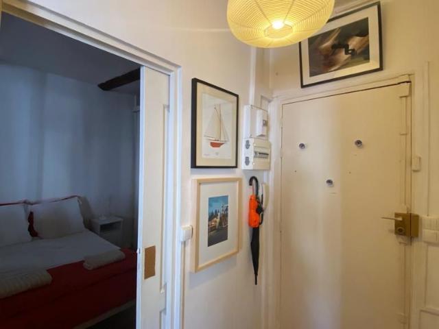 Wonderful and bright flat with nice neighbours, Marseille Amsterdam Apartments for Rent