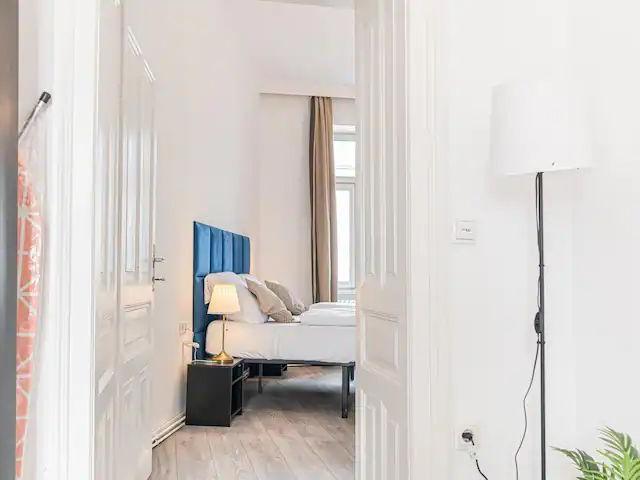 Wonderful and cute home in vibrant neighbourhood, Vienna Amsterdam Apartments for Rent